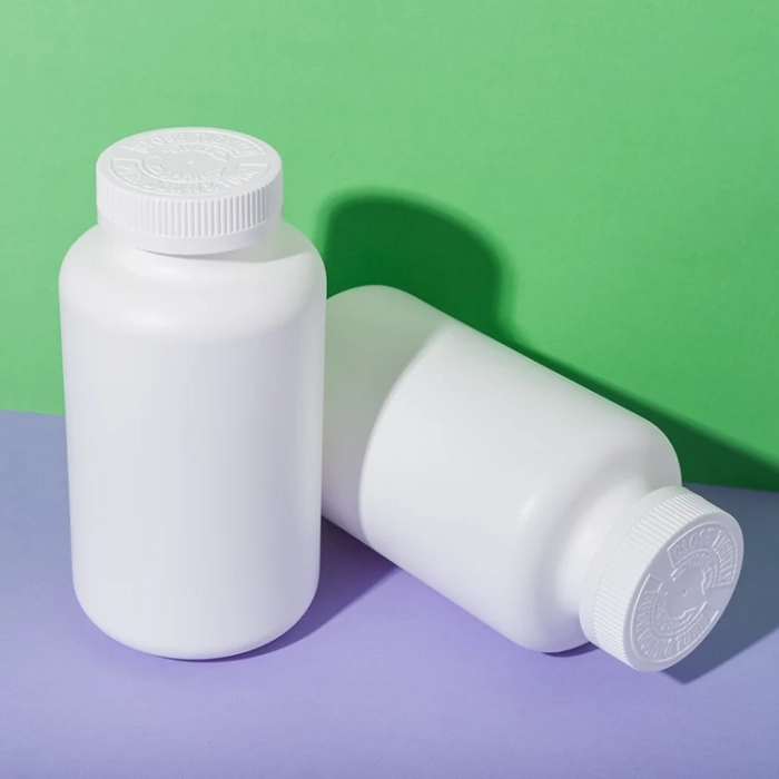 white HDPE plastic 750cc Vitamin B12 bottle - 1